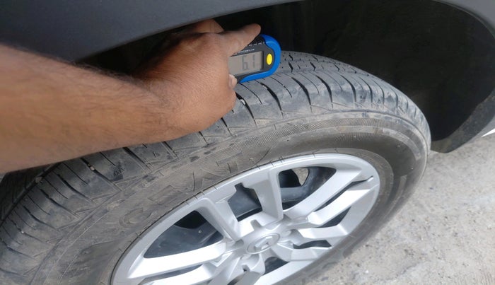 2024 Renault TRIBER RXL MT, Petrol, Manual, 8,588 km, tyre