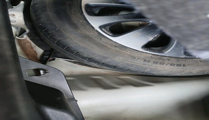 2017 Maruti Baleno ZETA PETROL 1.2, Petrol, Manual, 57,443 km, tyre