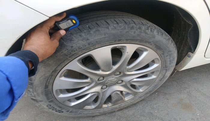 2017 Maruti Baleno ZETA PETROL 1.2, Petrol, Manual, 57,443 km, tyre