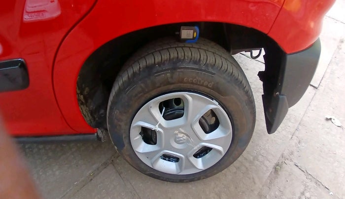 2025 Maruti S PRESSO VXI Plus AMT, CNG, Automatic, 389 km, tyre