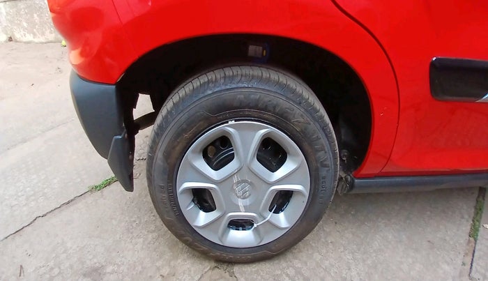 2025 Maruti S PRESSO VXI Plus AMT, CNG, Automatic, 389 km, tyre