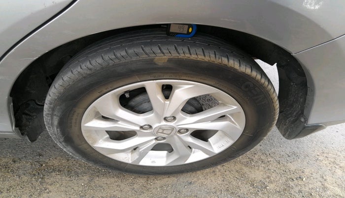 2021 Honda Amaze 1.5L I-DTEC VX, Diesel, Manual, 84,278 km, tyre