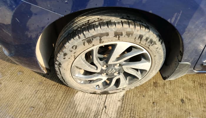 2021 Maruti Baleno ZETA PETROL 1.2, Petrol, Manual, 34,611 km, tyre