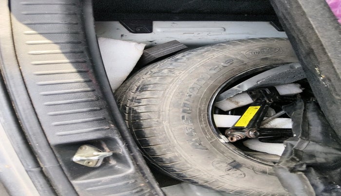 2021 KIA SELTOS HTX 1.5 DIESEL, Diesel, Manual, 1,43,007 km, tyre