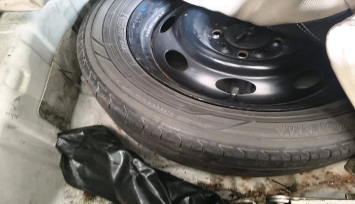 2014 Tata Zest XMS PETROL, Petrol, Manual, 95,350 km, tyre