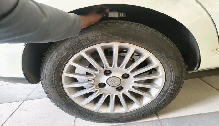 2014 Tata Zest XMS PETROL, Petrol, Manual, 95,350 km, tyre