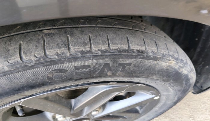 2020 Hyundai GRAND I10 NIOS SPORTZ 1.2 KAPPA VTVT, Petrol, Manual, 62,864 km, tyre