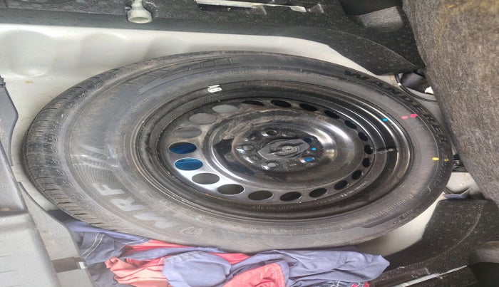 2024 Maruti BREZZA LXI, Petrol, Manual, 29,824 km, tyre