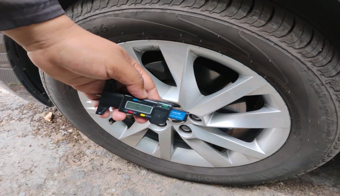 2023 Skoda SLAVIA AMBITION 1.0L TSI AT, Petrol, Automatic, 13,272 km, tyre