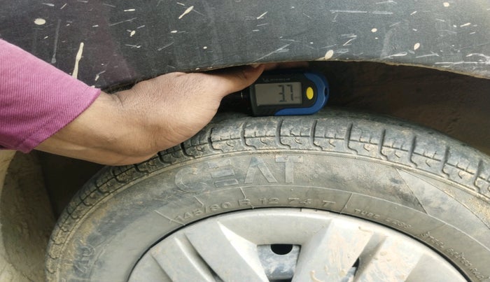 2017 Maruti Alto 800 LXI, Petrol, Manual, 94,085 km, tyre