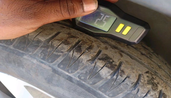 2023 KIA SONET HTX 1.0 IMT, Petrol, Manual, 60,059 km, tyre