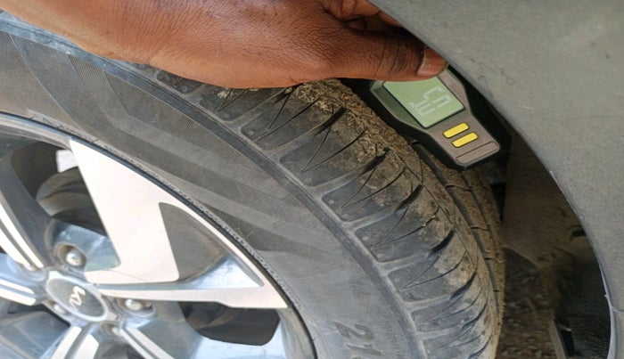 2023 KIA SONET HTX 1.0 IMT, Petrol, Manual, 60,059 km, tyre