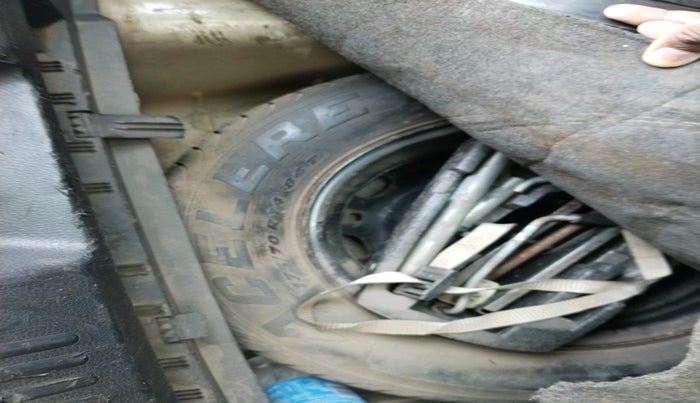 2013 Volkswagen Polo HIGHLINE DIESEL, Diesel, Manual, 90,802 km, tyre