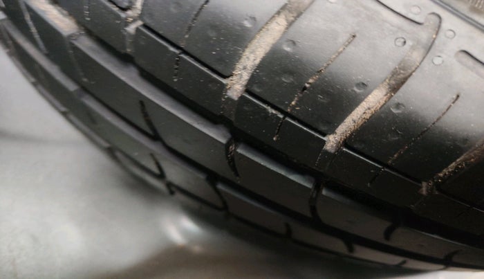 2024 Hyundai GRAND I10 NIOS SPORTZ AMT 1.2 KAPPA VTVT, Petrol, Automatic, 20,852 km, tyre