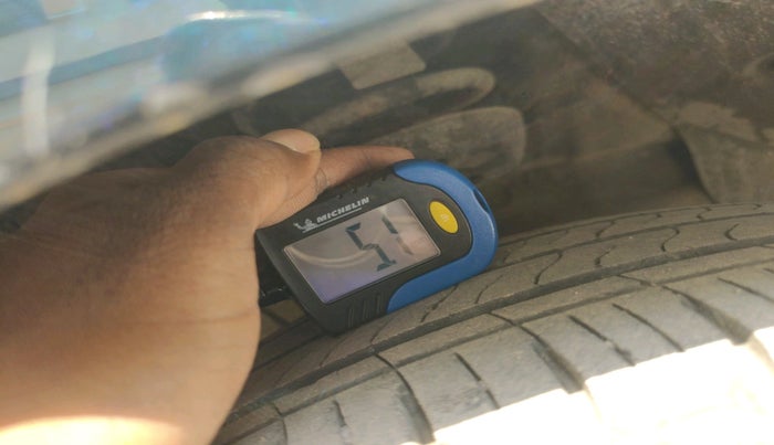 2024 Hyundai GRAND I10 NIOS SPORTZ AMT 1.2 KAPPA VTVT, Petrol, Automatic, 20,852 km, tyre