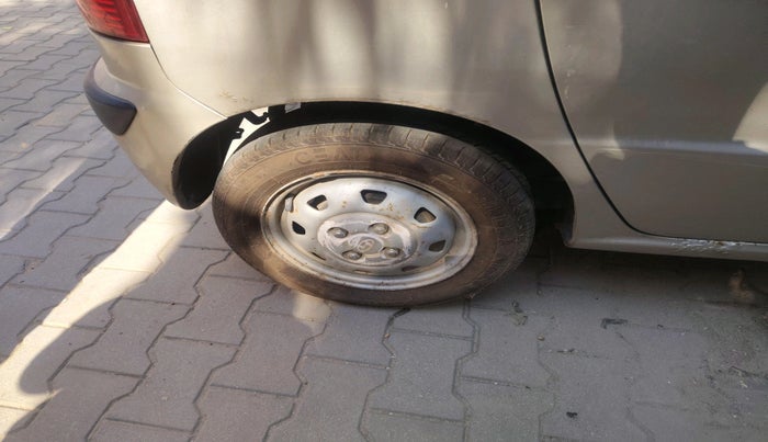 2006 Hyundai Santro Xing XL, Petrol, Manual, 82,189 km, tyre