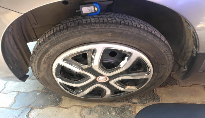 2013 Maruti Wagon R 1.0 VXI, Petrol, Manual, 50,281 km, tyre