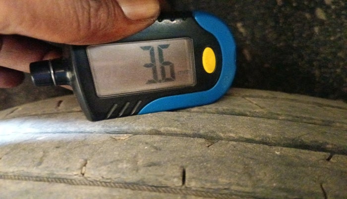 2017 Ford Ecosport TREND 1.5L DIESEL, Diesel, Manual, 1,37,437 km, tyre