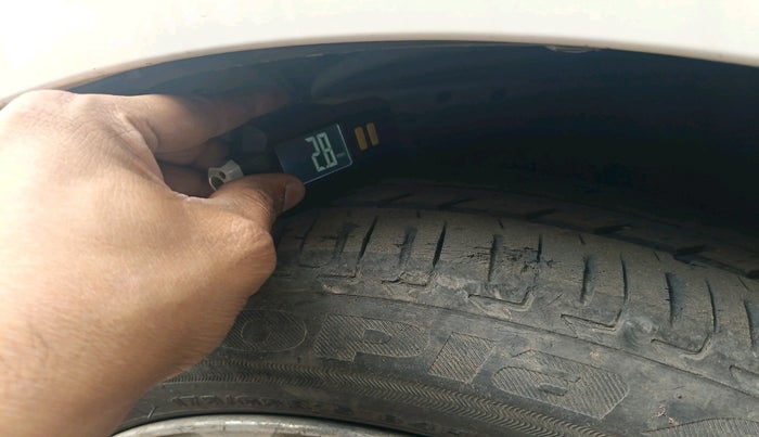 2012 Honda City 1.5L I-VTEC V AT, Petrol, Automatic, 1,20,069 km, tyre