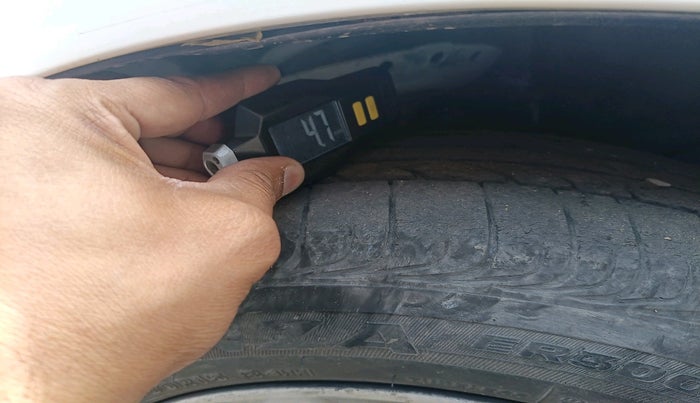 2012 Honda City 1.5L I-VTEC V AT, Petrol, Automatic, 1,20,069 km, tyre