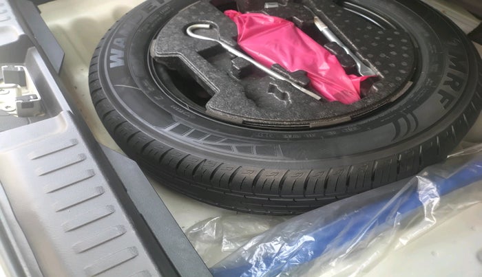 2022 Toyota URBAN CRUISER HIGH GRADE MT, Petrol, Manual, 31,251 km, tyre