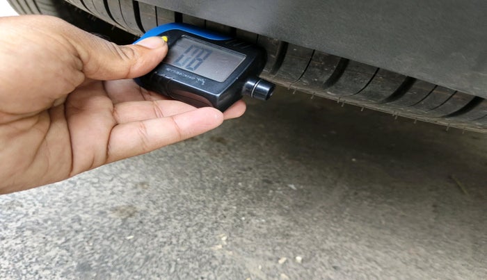 2021 Tata Safari XZA PLUS, Diesel, Automatic, 65,957 km, tyre