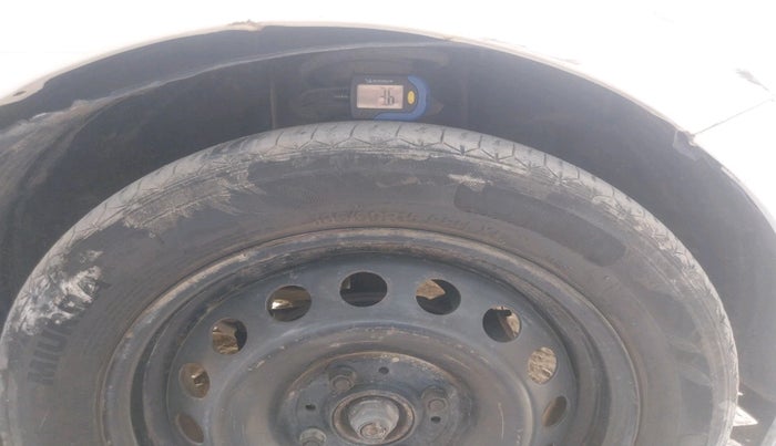 2016 Tata Tiago XM PETROL, CNG, Manual, 87,038 km, tyre