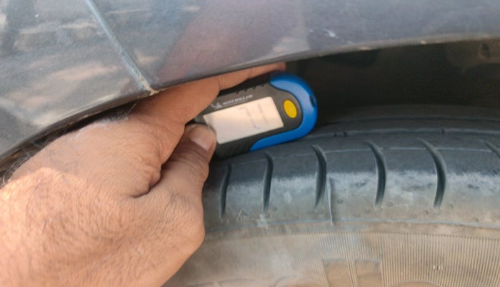 2020 Hyundai GRAND I10 NIOS SPORTZ AMT 1.2 KAPPA VTVT, Petrol, Automatic, 59,433 km, tyre