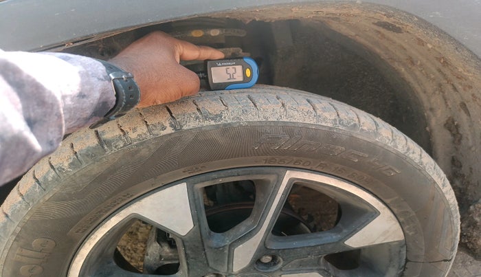 2021 Tata PUNCH CREATIVE  MT, CNG, Manual, 77,823 km, tyre