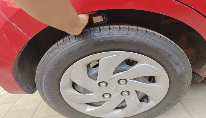 2019 Hyundai NEW SANTRO SPORTZ CNG, CNG, Manual, 86,666 km, tyre