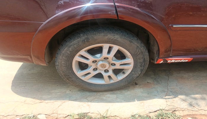 2011 Tata Aria PRESTIGE 4X2, Diesel, Manual, 95,925 km, tyre