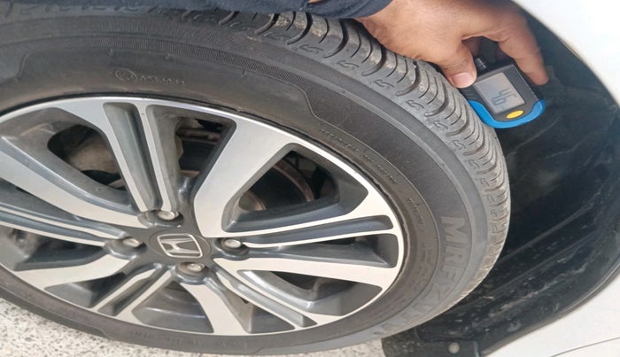 2022 Honda Amaze 1.2L I-VTEC VX CVT, Petrol, Automatic, 22,515 km, tyre