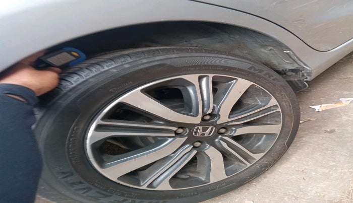 2022 Honda Amaze 1.2L I-VTEC VX CVT, Petrol, Automatic, 22,515 km, tyre