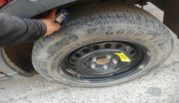 2019 Hyundai VENUE SX 1.0 (O) TURBO, Petrol, Manual, 54,534 km, tyre