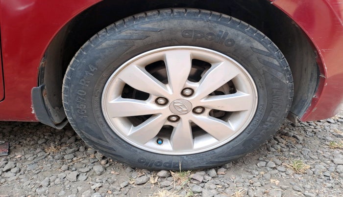 2015 Hyundai Xcent S (O) 1.2, Petrol, Manual, 33,296 km, tyre