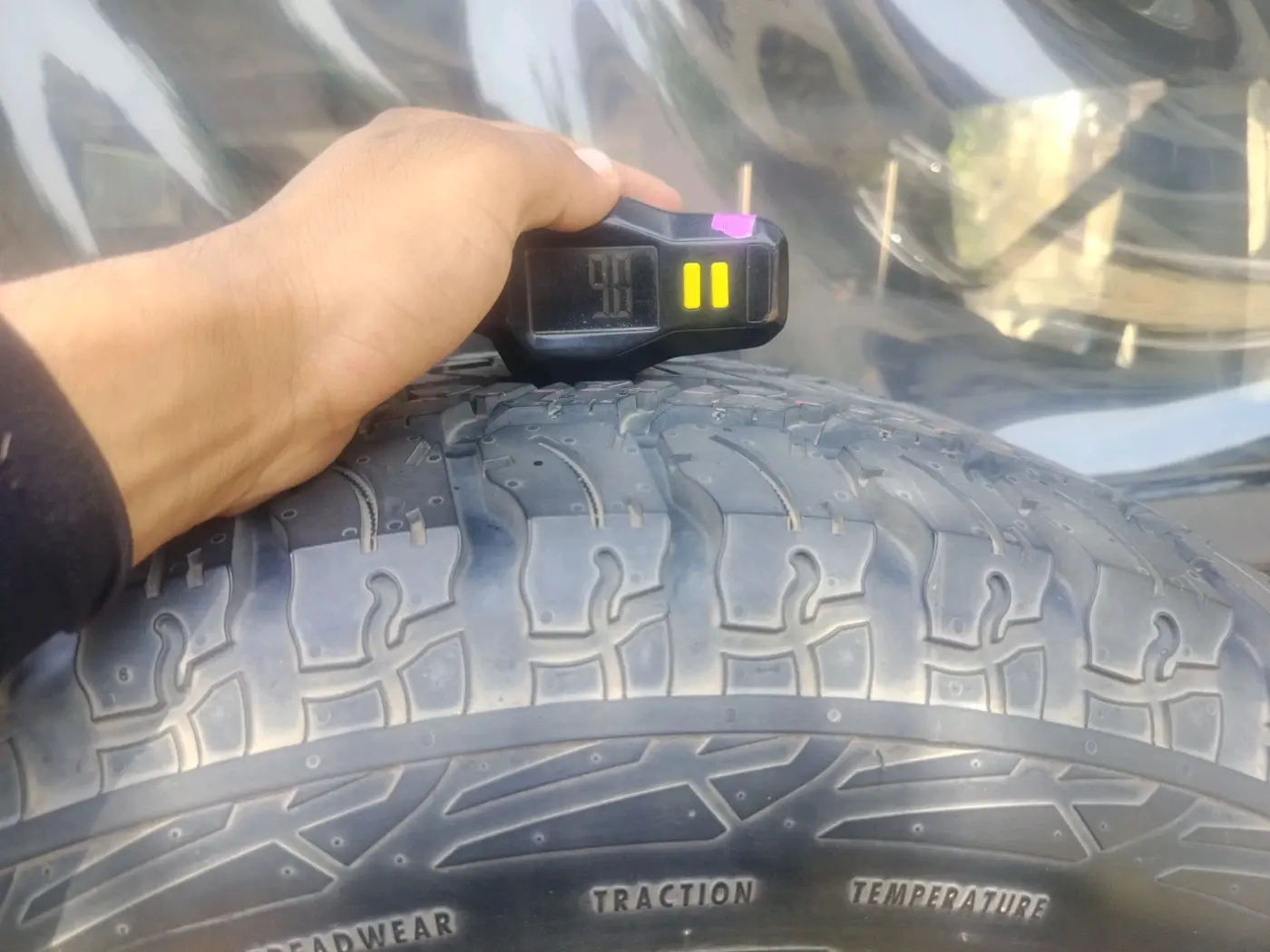 2020 Mahindra Thar LX  P 4WD AT CONVERTIBLE, Petrol, Automatic, 20,460 km, tyre