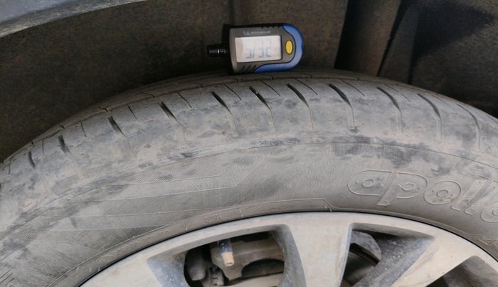 2021 Maruti S Cross ZETA AT 1.5, Petrol, Automatic, 72,529 km, tyre