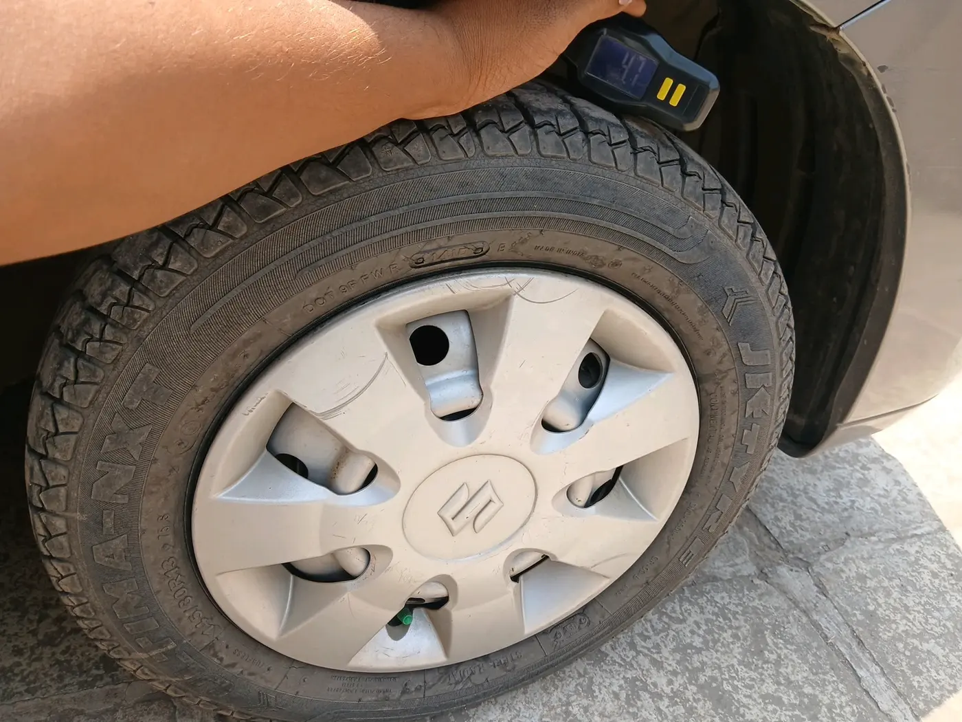 2010 Maruti Wagon R 1.0 LXI, Petrol, Manual, 14,208 km, tyre
