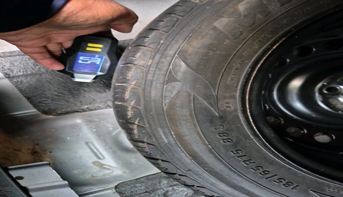 2015 Honda City 1.5L I-VTEC VX, Petrol, Manual, 39,131 km, tyre