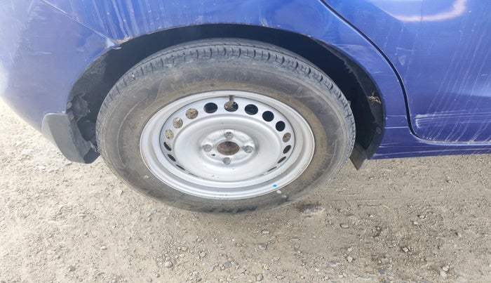 2015 Maruti Baleno SIGMA PETROL 1.2, Petrol, Manual, 94,807 km, tyre