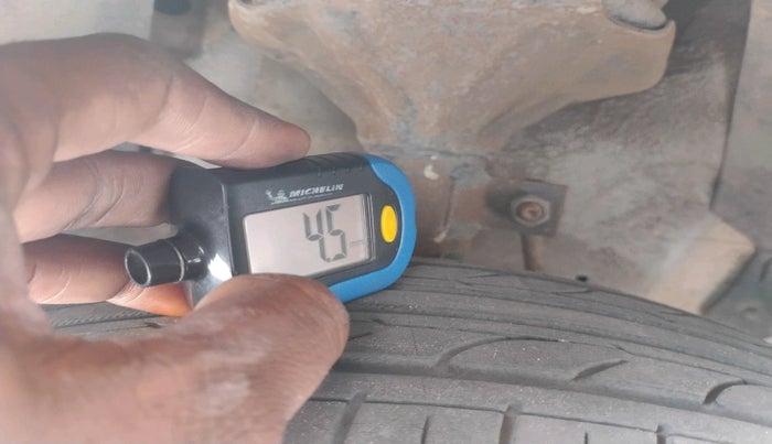 2009 Tata Indica Vista AURA QUADRAJET, Diesel, Manual, 2,05,744 km, tyre