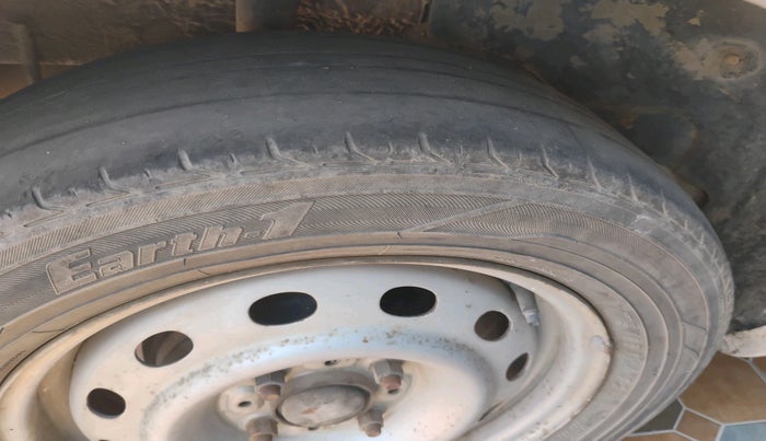 2009 Tata Indica Vista AURA QUADRAJET, Diesel, Manual, 2,05,744 km, tyre