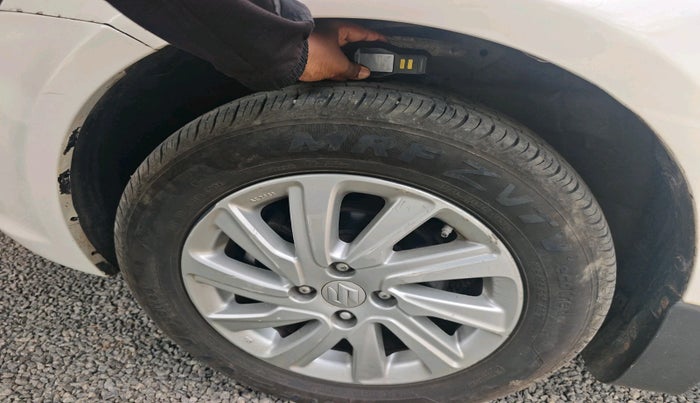 2016 Maruti Swift Dzire ZDI, Diesel, Manual, 1,62,107 km, tyre