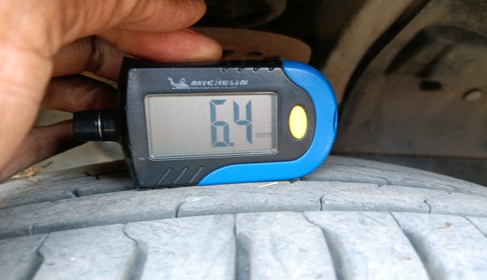 2019 Mahindra Kuv100 K2 TRIP D, Diesel, Manual, 1,00,217 km, tyre