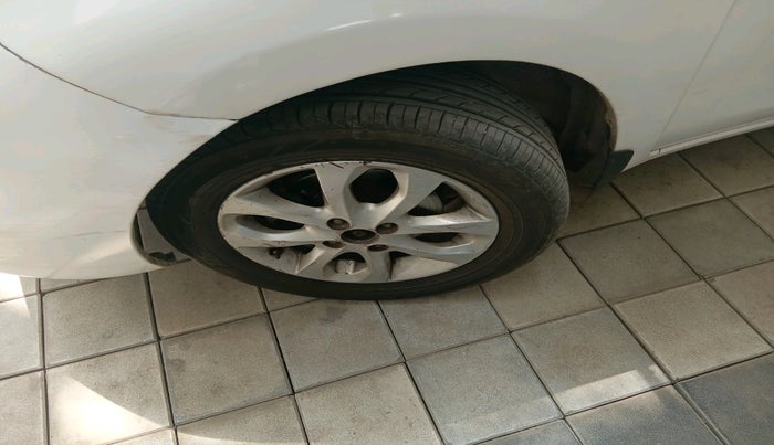 2013 Nissan Micra XV CVT, Petrol, Automatic, 76,435 km, tyre