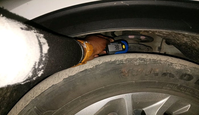 2024 KIA CARENS PRESTIGE 1.5 DIESEL 7 STR, Diesel, Manual, 57,131 km, tyre