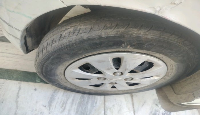 2012 Hyundai i10 MAGNA 1.2, Petrol, Manual, 54,829 km, tyre