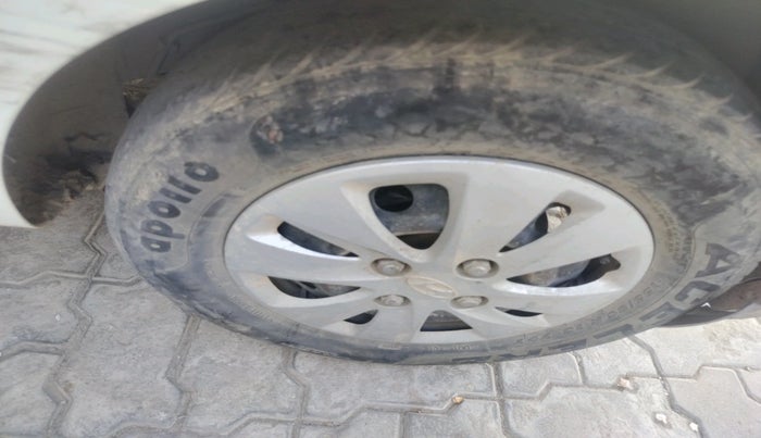 2012 Hyundai i10 MAGNA 1.2, Petrol, Manual, 54,829 km, tyre