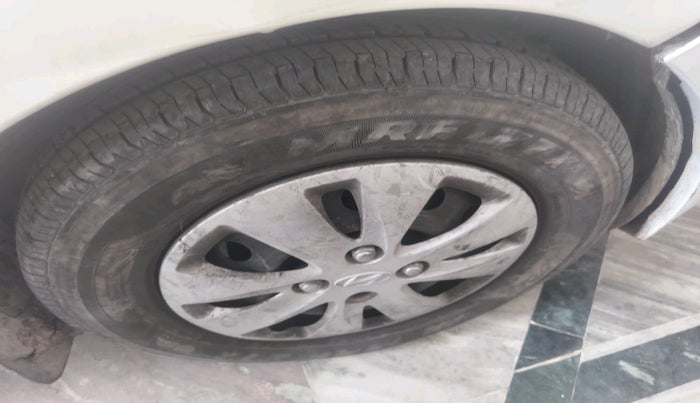 2012 Hyundai i10 MAGNA 1.2, Petrol, Manual, 54,829 km, tyre