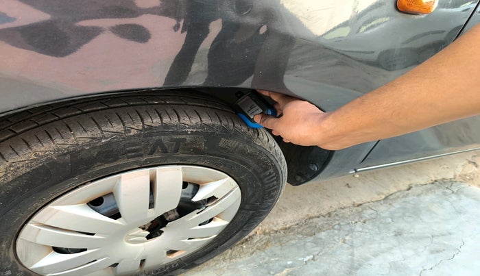 2019 Maruti Alto LXI, Petrol, Manual, 27,566 km, tyre